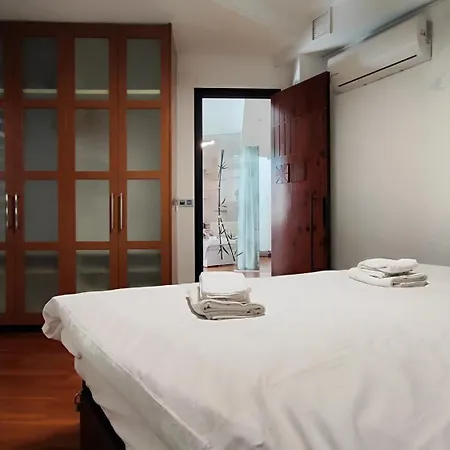 Apartamento Terrasa De Mercado Valencia